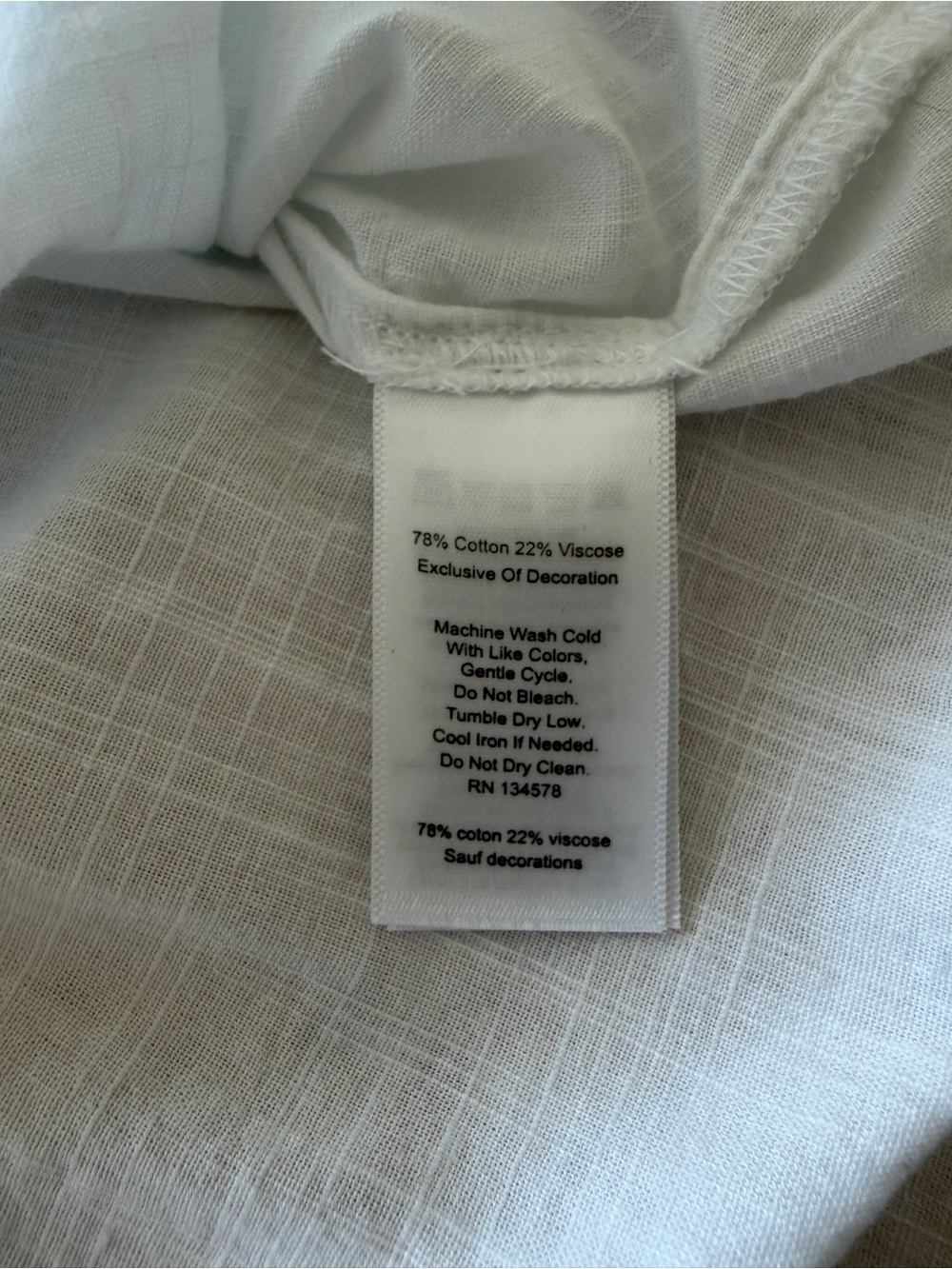 Vineyard Vines Blouse - Picture 5 of 5